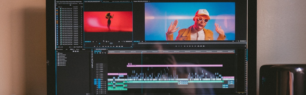 Editor de vídeo na tela do computador